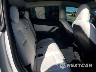 Zdjęcie 11 z 14 samochodu: 2022 TESLA MODEL Y VIN:7SAYGDEE1NF437737 - miniatura