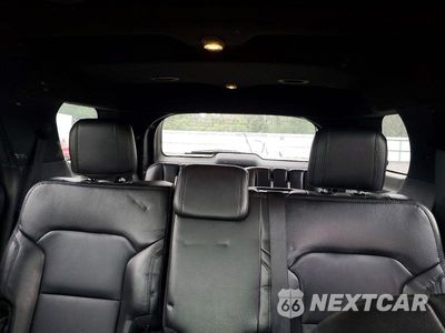 Zdjęcie 10 z 14 samochodu: 2018 FORD EXPLORER XLT VIN:1FM5K8D84JGC21054 - miniatura