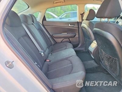 Zdjęcie 10 z 13 samochodu: 2020 KIA OPTIMA LX VIN:5XXGT4L36LG389961 - miniatura