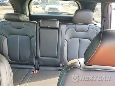Zdjęcie 10 z 14 samochodu: 2026 JEEP GRAND CHEROKEE LIMITED VIN:1C4RJHBR9T8606207 - miniatura
