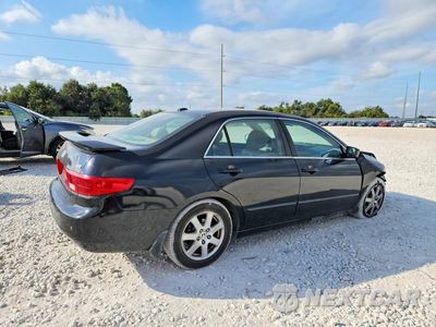 Trzecie zdjęcie samochodu z tyłu: 2005 HONDA ACCORD EX VIN:1HGCM66805A062471 - miniatura