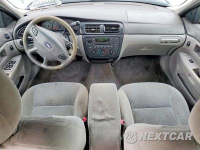 Zdjęcie 8 z 12 samochodu: 2001 FORD TAURUS SES VIN:1FAFP55201A243189 - miniatura