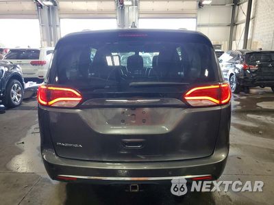 Zdjęcie 6 z 13 samochodu: 2017 CHRYSLER PACIFICA TOURING L VIN:2C4RC1BG4HR638381 - miniatura