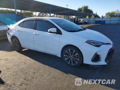 Czwarte zdjęcie samochodu z boku: 2018 TOYOTA COROLLA XSE VIN:2T1BURHE4JC040199 - miniatura