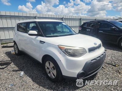 Czwarte zdjęcie samochodu z boku: 2015 KIA SOUL BASE VIN:KNDJN2A28F7160838 - miniatura