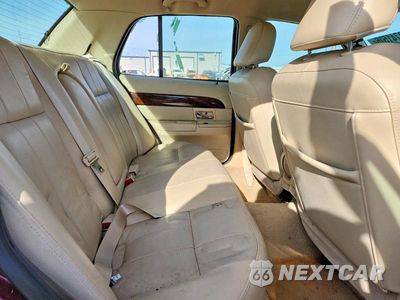 Zdjęcie 10 z 12 samochodu: 2006 MERCURY GRAND MARQUIS LS VIN:2MEHM75V26X638828 - miniatura