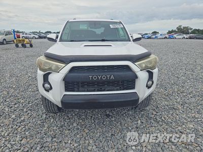 Piąte zdjęcie samochodu w środku: 2016 TOYOTA 4RUNNER TRD PRO VIN:JTEBU5JR2G5358362 - miniatura