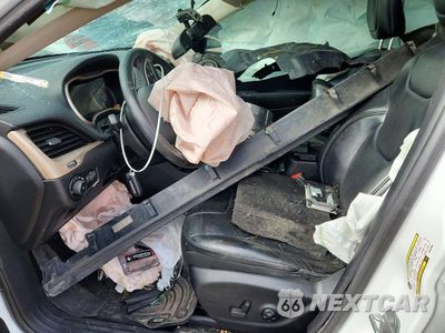 Zdjęcie 7 z 13 samochodu: 2017 JEEP CHEROKEE LIMITED VIN:1C4PJMDS3HW524668 - miniatura