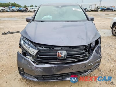 Piąte zdjęcie samochodu w środku: 2024 HONDA ODYSSEY EXL VIN:5FNRL6H62RB002809 - miniatura