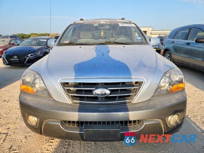 Piąte zdjęcie samochodu w środku: 2007 KIA SORENTO BASE VIN:KNDJD736975699465 - miniatura