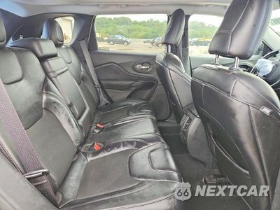 Zdjęcie 10 z 12 samochodu: 2019 JEEP CHEROKEE LATITUDE PLUS VIN:1C4PJMLN7KD293420 - miniatura