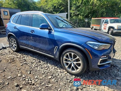Czwarte zdjęcie samochodu z boku: 2019 BMW X5 XDRIVE40I VIN:5UXCR6C58KLL02181 - miniatura