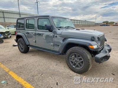 Czwarte zdjęcie samochodu z boku: 2022 JEEP WRANGLER UNLIMITED SPORT VIN:1C4HJXDG2NW195412 - miniatura