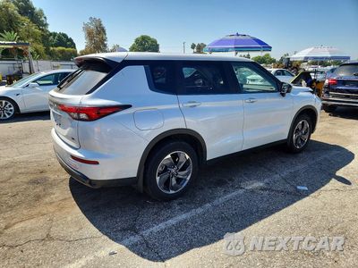 Trzecie zdjęcie samochodu z tyłu: 2026 NISSAN ROGUE SL VIN:JA4T0LA97TZ028335 - miniatura