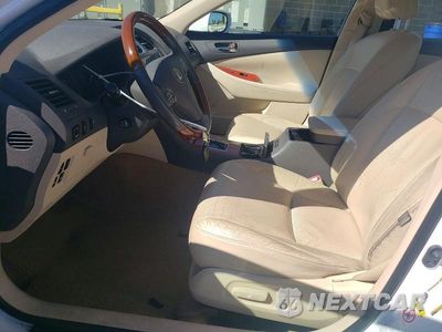 Zdjęcie 7 z 12 samochodu: 2011 LEXUS ES 350 VIN:JTHBK1EG7B2430001 - miniatura