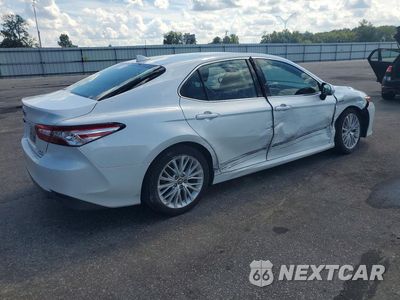Trzecie zdjęcie samochodu z tyłu: 2020 TOYOTA CAMRY XLE VIN:4T1F31AK9LU009344 - miniatura