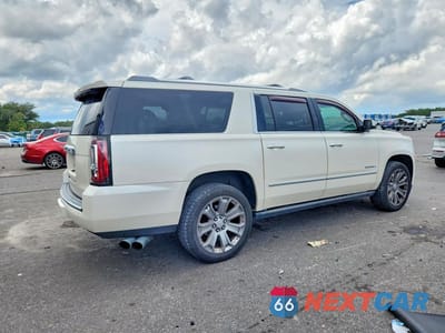 Trzecie zdjęcie samochodu z tyłu: 2015 GMC YUKON XL DENALI VIN:1GKS2JKJ4FR648982 - miniatura