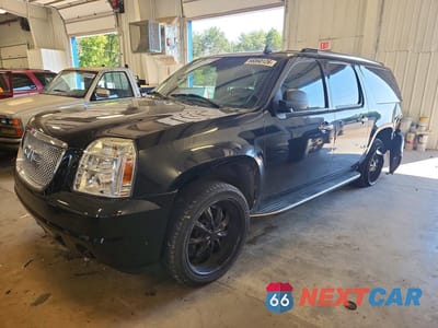 2007 GMC YUKON XL DENALI 1GKFK66827J197685 - główne zdjęcie licytacji z USA - miniatura