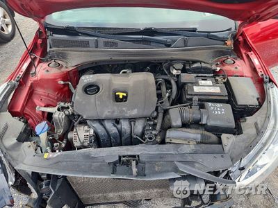 Zdjęcie 11 z 13 samochodu: 2019 KIA FORTE S VIN:3KPF34AD5KE018286 - miniatura