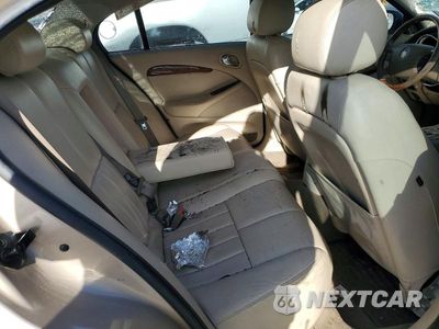 Zdjęcie 10 z 12 samochodu: 2003 JAGUAR S-TYPE VIN:SAJEA01U23HM61728 - miniatura