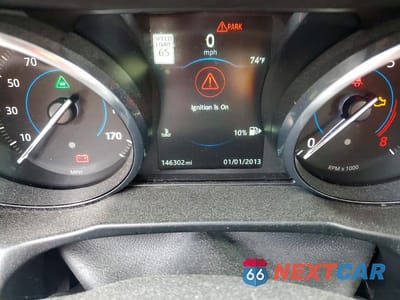 Zdjęcie 9 z 12 samochodu: 2016 JAGUAR XF R - SPORT VIN:SAJBL4BV9GCY16053 - miniatura