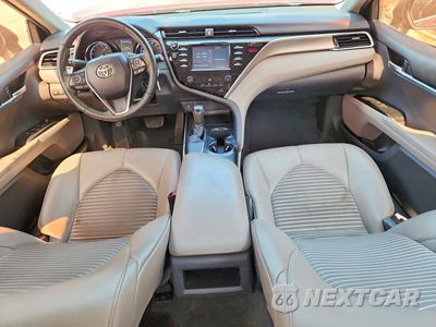 Zdjęcie 8 z 12 samochodu: 2018 TOYOTA CAMRY SE VIN:4T1B11HK0JU617342 - miniatura