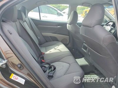 Zdjęcie 10 z 12 samochodu: 2018 TOYOTA CAMRY LE VIN:4T1B11HK6JU655223 - miniatura