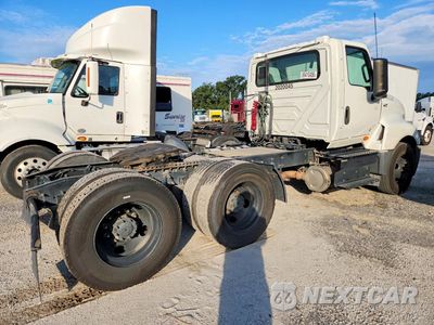Trzecie zdjęcie samochodu z tyłu: 2020 INTERNATIONAL LT625 SEMI TRUCK VIN:3HCDZAPR9LL307131 - miniatura