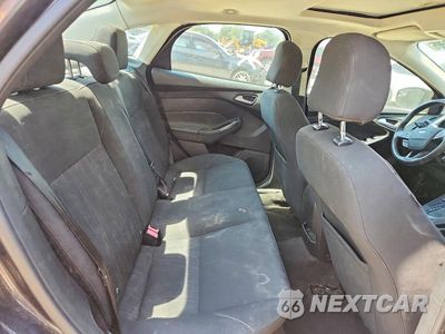 Zdjęcie 10 z 12 samochodu: 2015 FORD FOCUS SE VIN:1FADP3F22FL345695 - miniatura