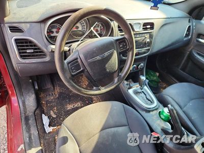 Zdjęcie 8 z 12 samochodu: 2013 CHRYSLER 200 LX VIN:1C3CCBAB6DN568721 - miniatura