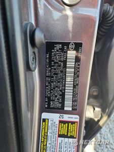 Zdjęcie 13 z 13 samochodu: 2018 TOYOTA CAMRY SE VIN:4T1B11HK8JU673125 - miniatura