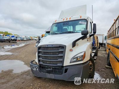 2025 FREIGHTLINER CASCADIA 116