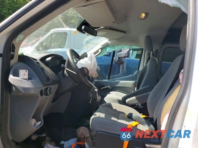 Zdjęcie 7 z 13 samochodu: 2016 FORD TRANSIT 250 DELIVERY VAN VIN:1FTYR1ZM5GKB04258 - miniatura