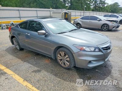 Czwarte zdjęcie samochodu z boku: 2011 HONDA ACCORD EX VIN:1HGCS1B75BA008701 - miniatura