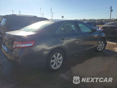 Trzecie zdjęcie samochodu z tyłu: 2010 TOYOTA CAMRY LE VIN:4T1BF3EKXAU044676 - miniatura