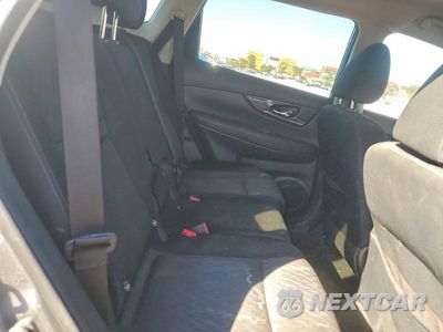 Zdjęcie 11 z 13 samochodu: 2019 NISSAN ROGUE SV VIN:KNMAT2MV7KP556264 - miniatura