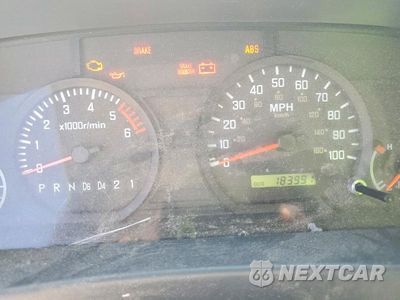 Zdjęcie 9 z 14 samochodu: 2017 ISUZU NPR BOX TRUCK VIN:54DB4W1B9HS807046 - miniatura