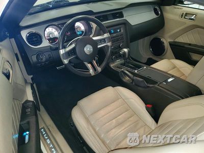 Zdjęcie 8 z 12 samochodu: 2010 FORD MUSTANG VIN:1ZVBP8ENXA5119487 - miniatura