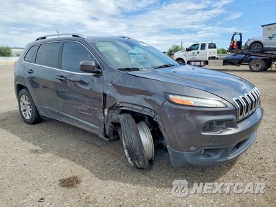 Czwarte zdjęcie samochodu z boku: 2017 JEEP CHEROKEE LATITUDE VIN:1C4PJLCS2HW650290 - miniatura