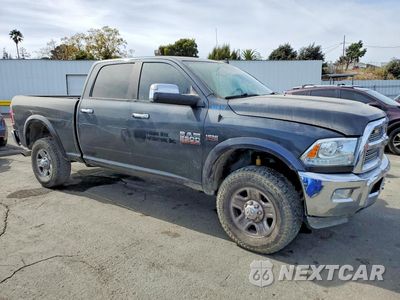 Czwarte zdjęcie samochodu z boku: 2018 RAM 2500 LARAMIE VIN:3C6UR5FJ7JG156397 - miniatura
