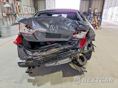 Zdjęcie 6 z 13 samochodu: 2011 VOLKSWAGEN JETTA 4D SE VIN:3VWDZ7AJ4BM348095 - miniatura