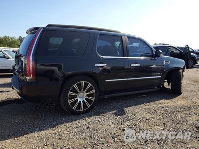Trzecie zdjęcie samochodu z tyłu: 2008 CADILLAC ESCALADE LUXURY VIN:1GYFK63868R111601 - miniatura