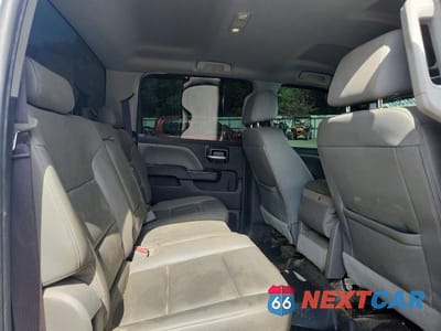 Zdjęcie 10 z 12 samochodu: 2017 CHEVROLET SILVERADO K2500 HEAVY DUTY VIN:1GC1KUEY8HF221195 - miniatura