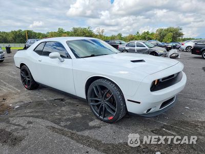 Czwarte zdjęcie samochodu z boku: 2018 DODGE CHALLENGER SXT VIN:2C3CDZAG0JH260322 - miniatura