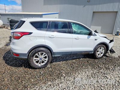 Trzecie zdjęcie samochodu z tyłu: 2017 FORD ESCAPE SE VIN:1FMCU9G92HUB81788 - miniatura