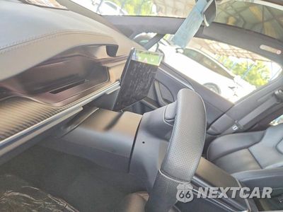 Zdjęcie 9 z 12 samochodu: 2022 TESLA MODEL X VIN:7SAXCBE68NF345920 - miniatura