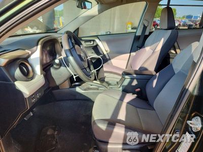 Zdjęcie 7 z 13 samochodu: 2013 TOYOTA RAV4 XLE VIN:2T3WFREV3DW066139 - miniatura