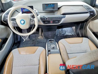 Zdjęcie 8 z 12 samochodu: 2017 BMW I3 REX VIN:WBY1Z8C30HV894898 - miniatura