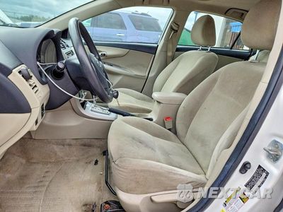 Zdjęcie 7 z 12 samochodu: 2013 TOYOTA COROLLA LE VIN:2T1BU4EE2DC042335 - miniatura