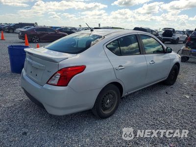 Trzecie zdjęcie samochodu z tyłu: 2019 NISSAN VERSA SV VIN:3N1CN7AP8KL864841 - miniatura